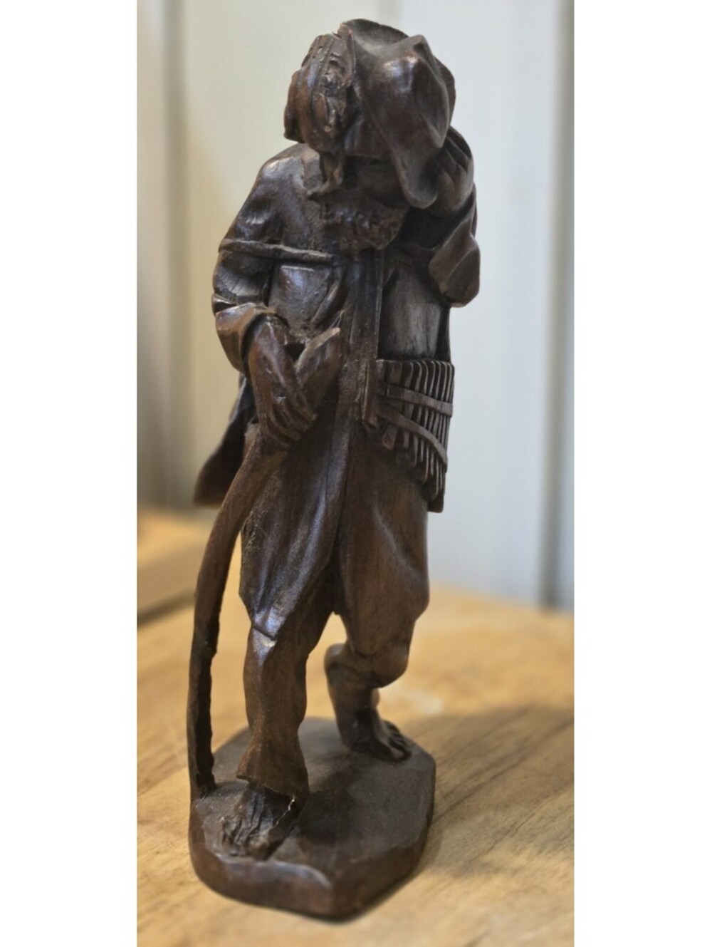 Hand Carved Wooden Folk Art Vintage Country Village Farm Nomad Man Trader 8"x3"